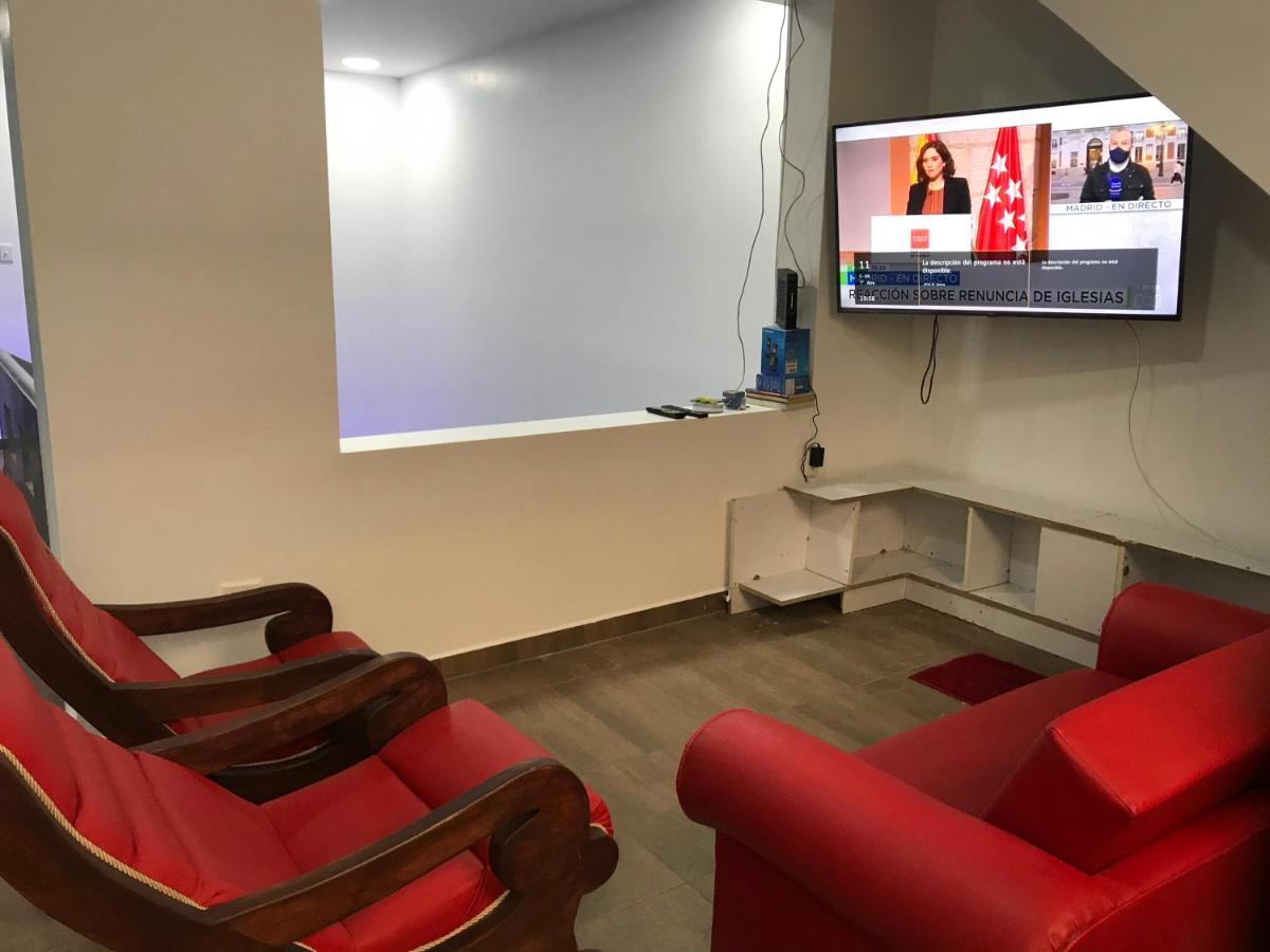 בוקארמנגה Xavihostel מראה חיצוני תמונה