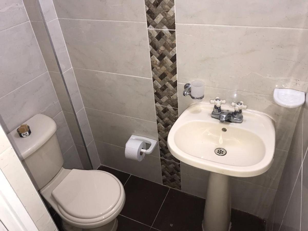 בוקארמנגה Xavihostel מראה חיצוני תמונה