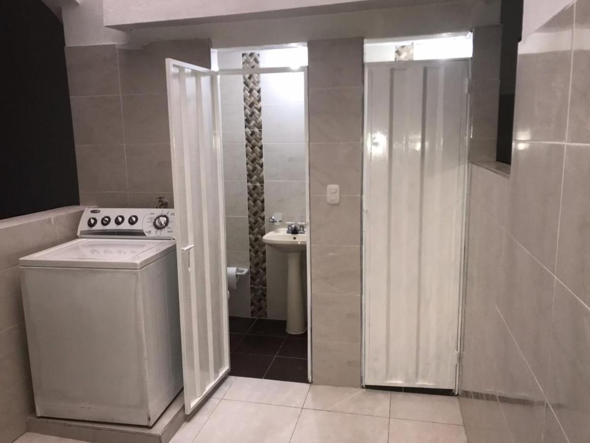 בוקארמנגה Xavihostel מראה חיצוני תמונה